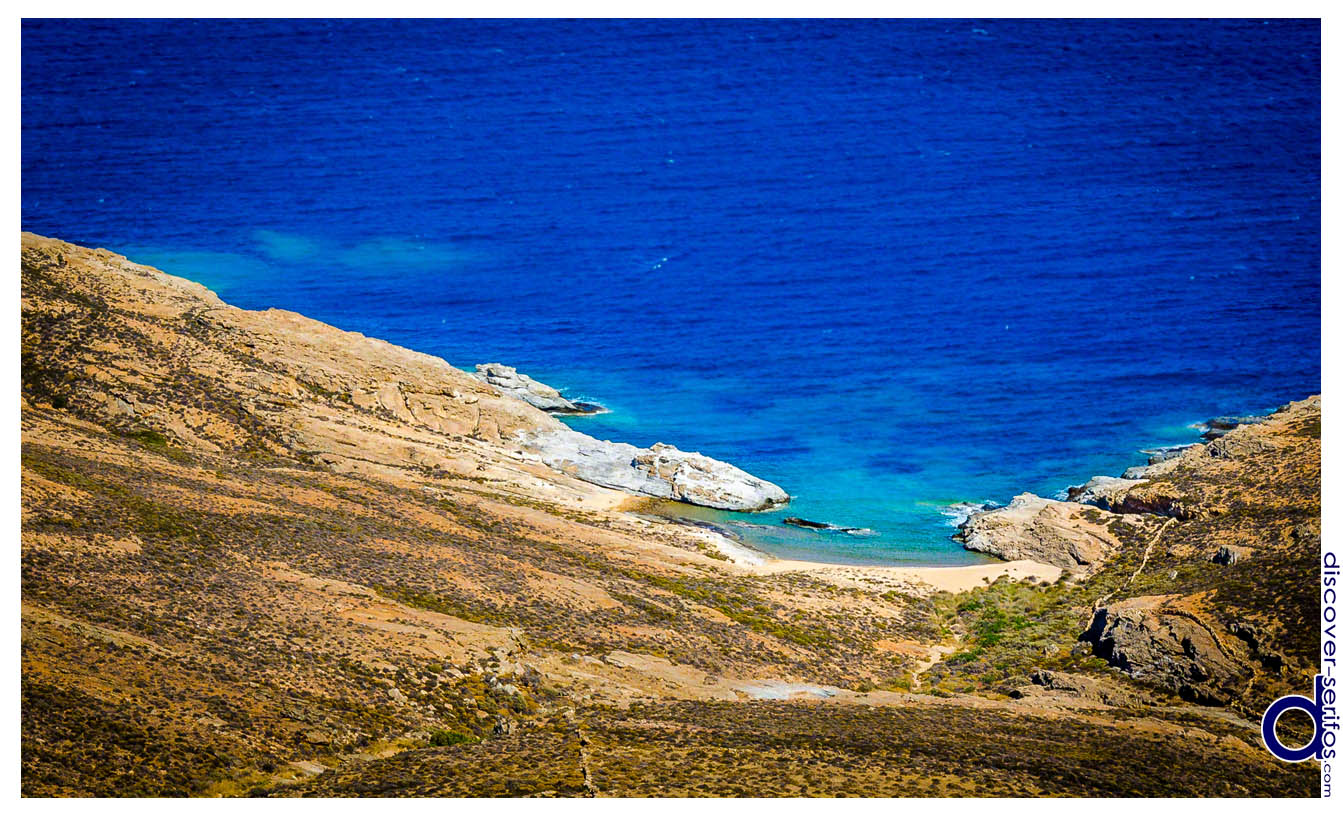 Alevrakia beach in Serifos